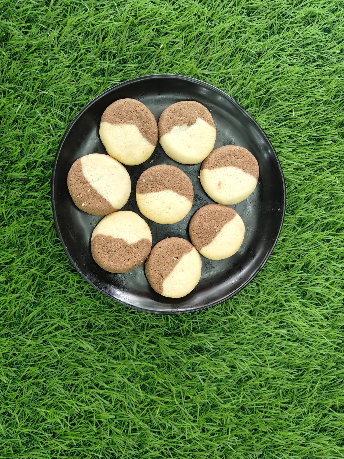 Vanilla Choco Cookies